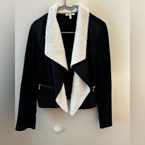 Maurices Black Long Sleeve Overcoat With White Faux Fur Inside Large
